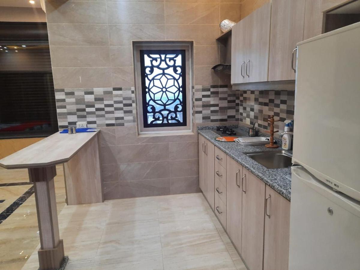 Lotus Housing For Furnished Apartments Jarash Esterno foto