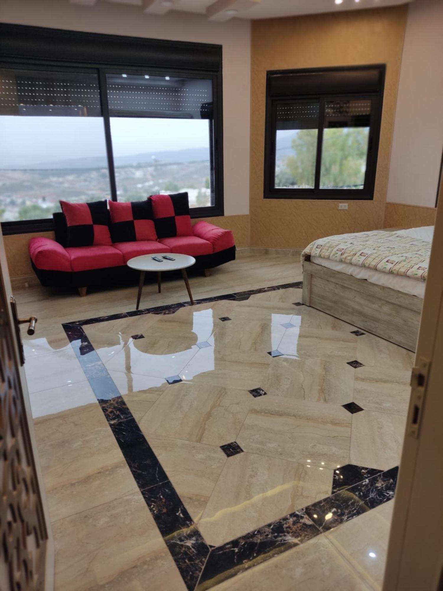 Lotus Housing For Furnished Apartments Jarash Esterno foto