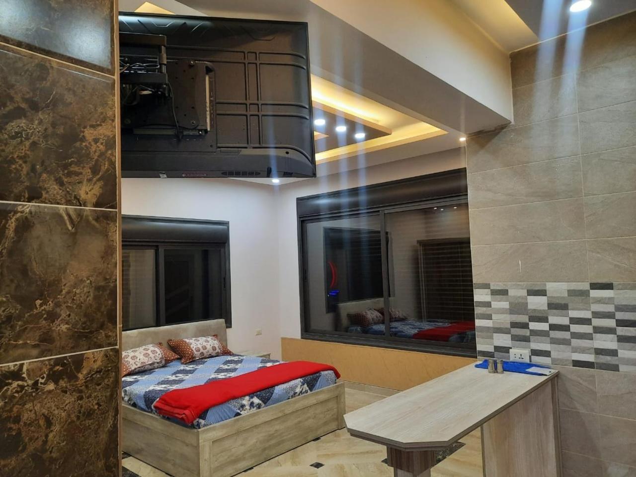 Lotus Housing For Furnished Apartments Jarash Esterno foto