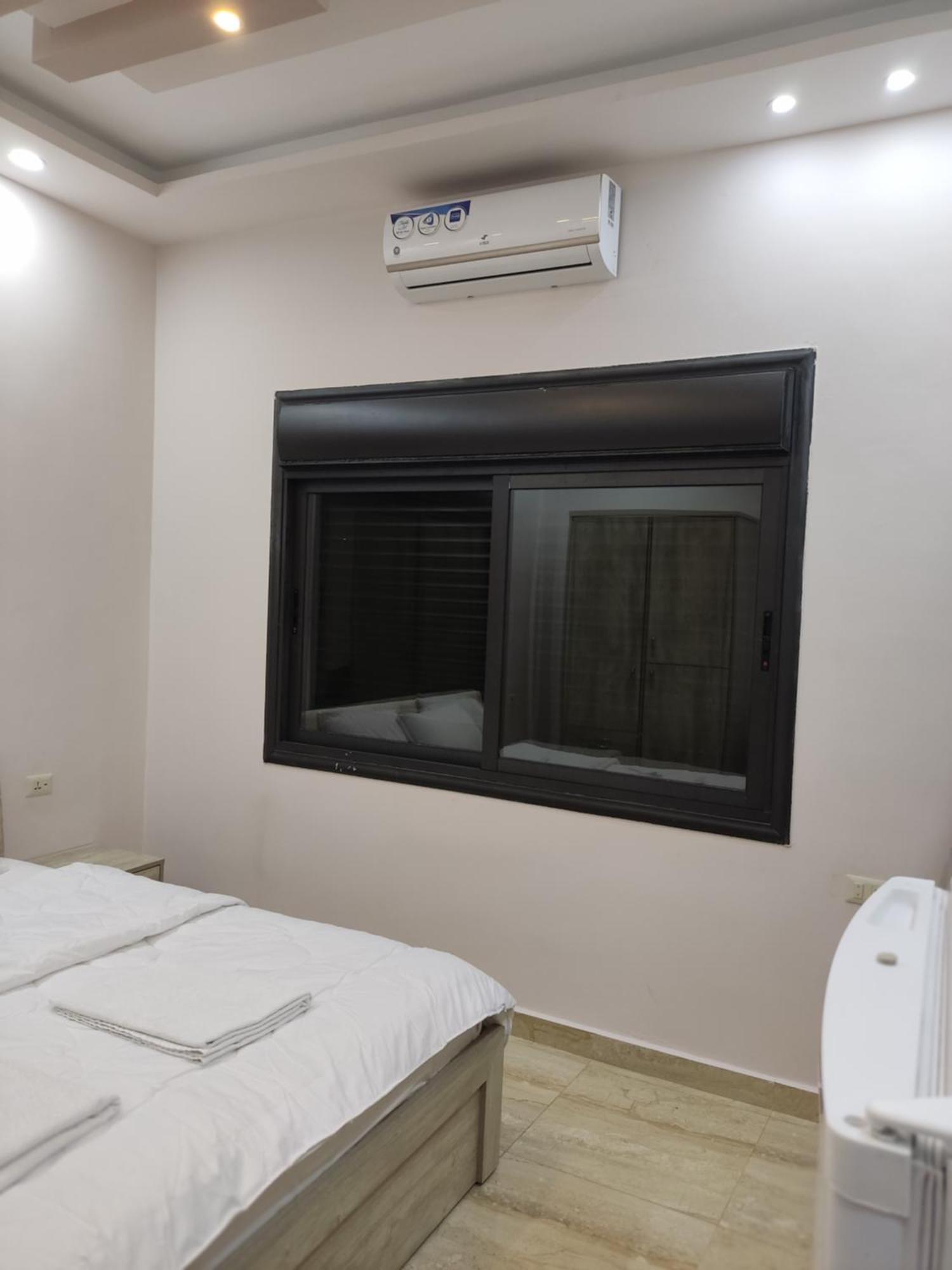 Lotus Housing For Furnished Apartments Jarash Camera foto